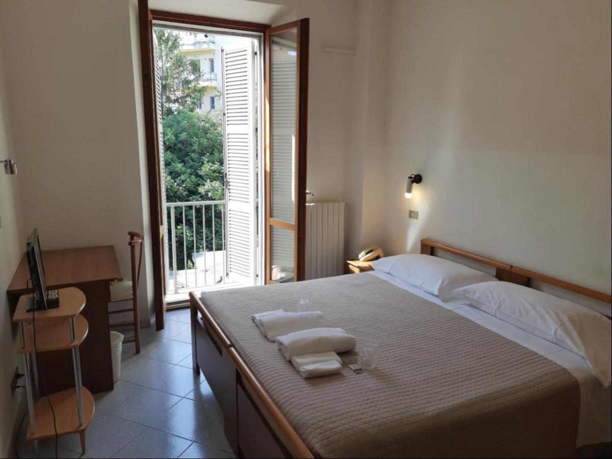 Albergo Italia Ancône Extérieur photo