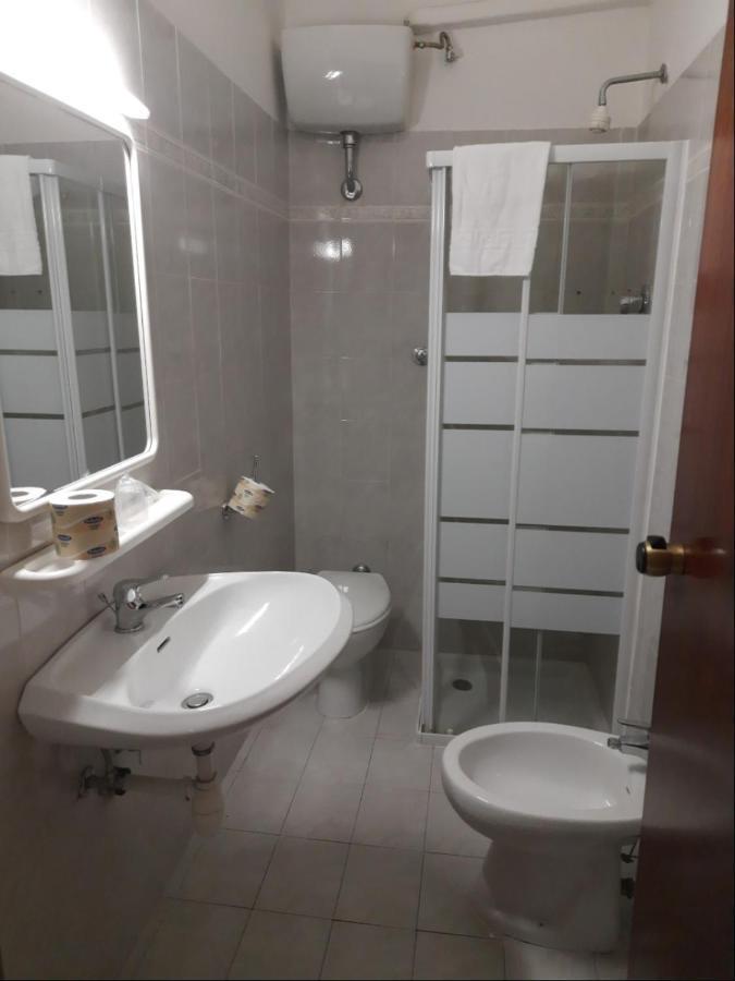 Albergo Italia Ancône Extérieur photo