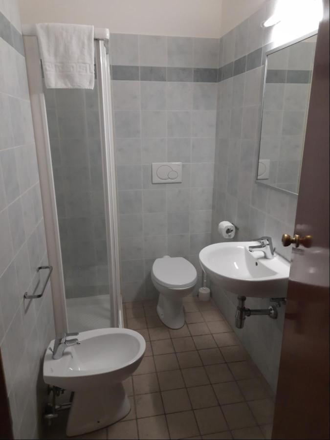Albergo Italia Ancône Extérieur photo