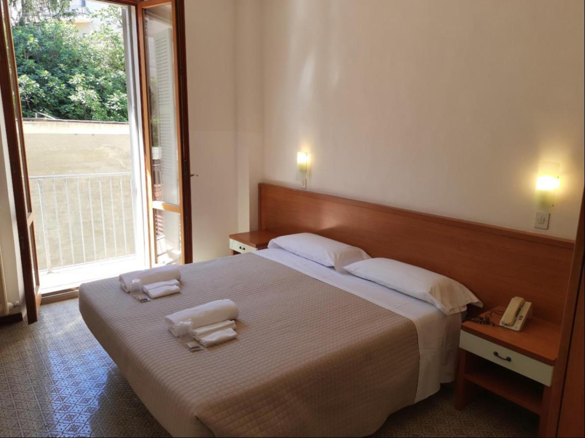 Albergo Italia Ancône Extérieur photo