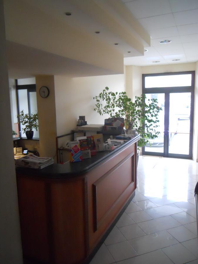 Albergo Italia Ancône Extérieur photo